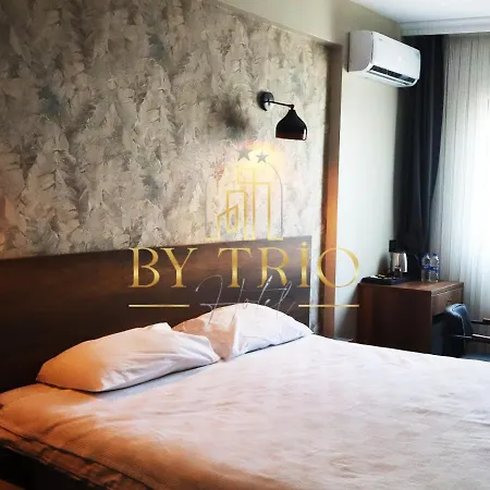 By Trio Hotel